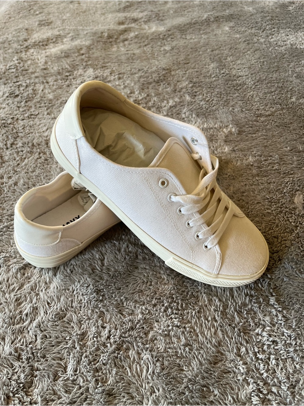 Old Navy Women's White Canvas Sneakers